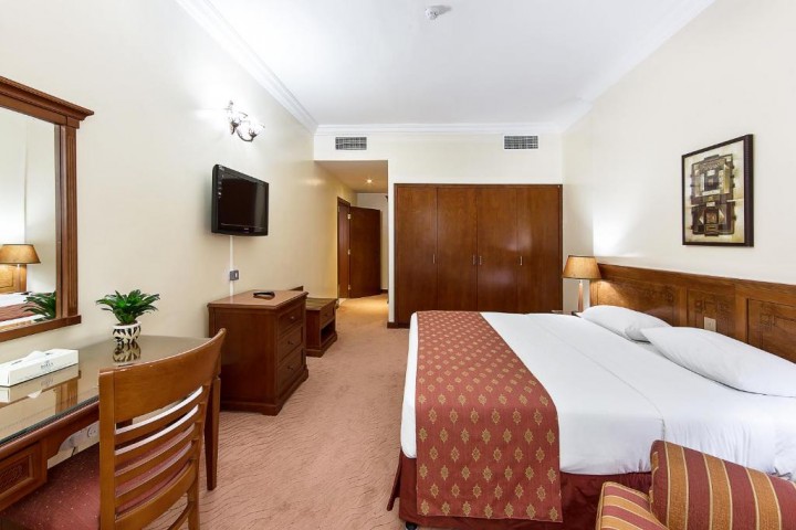 One Bedroom Apartment Near Al Khaleej Center Mall By Luxury Bookings 4 Luxury Bookings