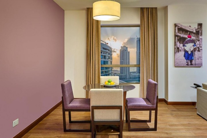 One Bedroom Apartment Near British Orchid Nursery By Luxury Bookings 2 Luxury Bookings