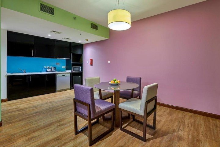 Two Bedroom Apartment Near British Orchid Nursery By Luxury Bookings 8 Luxury Bookings