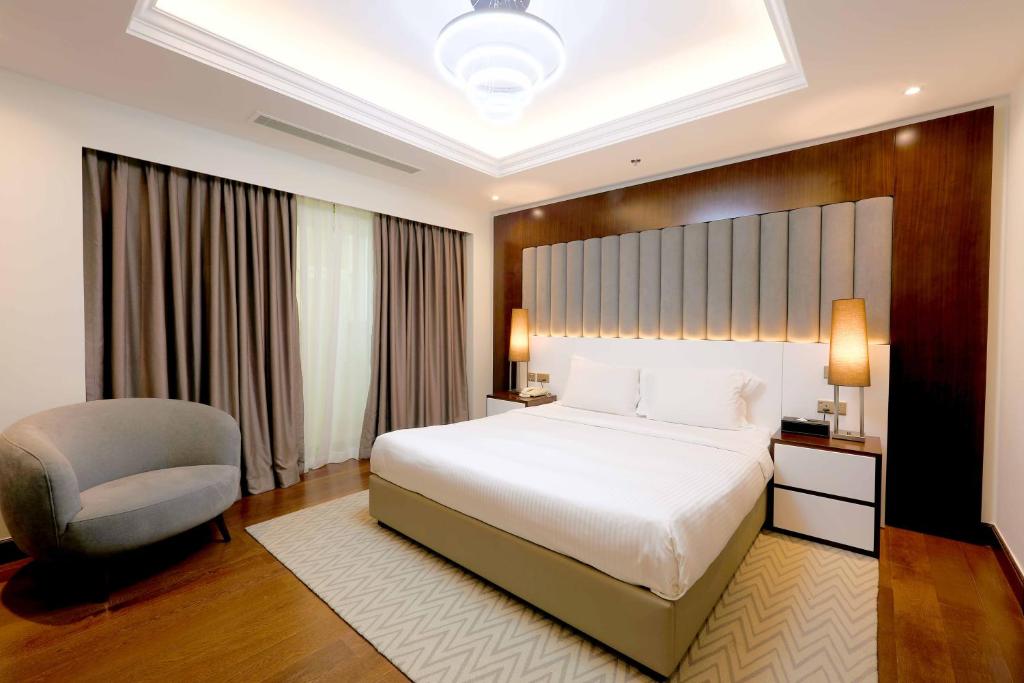 Two Bedroom Suite Near financial Center Metro By Luxury Bookings Luxury Bookings