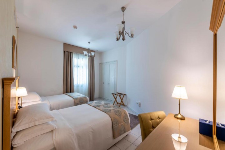 Three Bedroom Apartment Near Dubai Mall By Luxury Bookings 1 Luxury Bookings