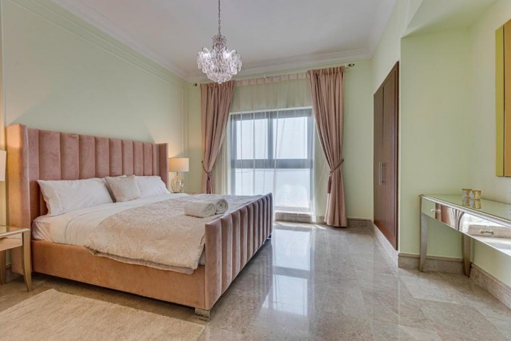 Two Bedroom Apartment in Palm Jumeirah Near Nakheel Mall By Luxury Bookings 22 Luxury Bookings