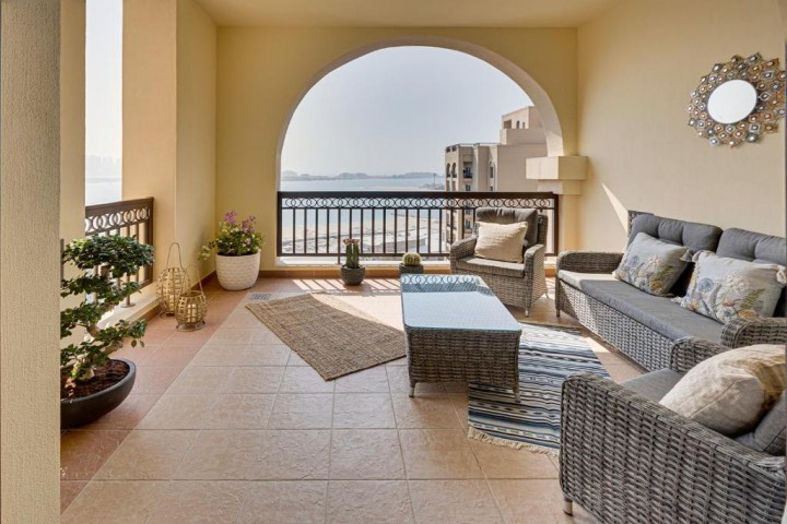 Two Bedroom Apartment in Palm Jumeirah Near Nakheel Mall By Luxury Bookings 31 Luxury Bookings