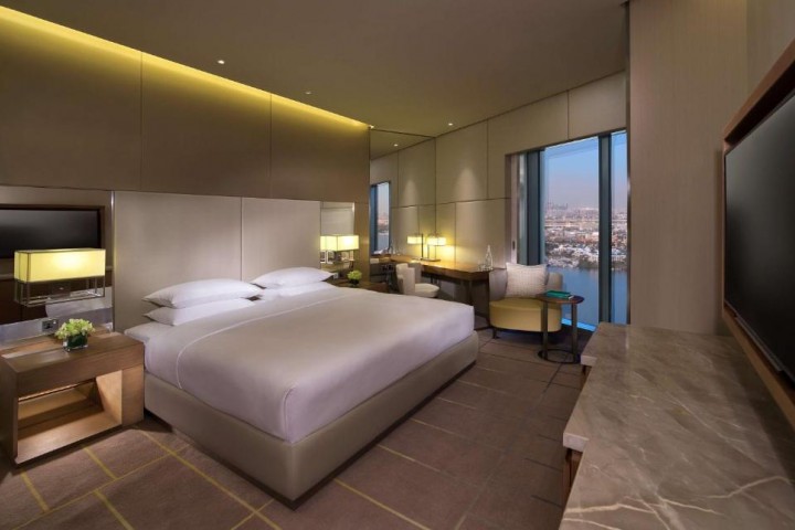 Three Bedroom apartment Near Dominos Pizza By Luxury Bookings 9 Luxury Bookings