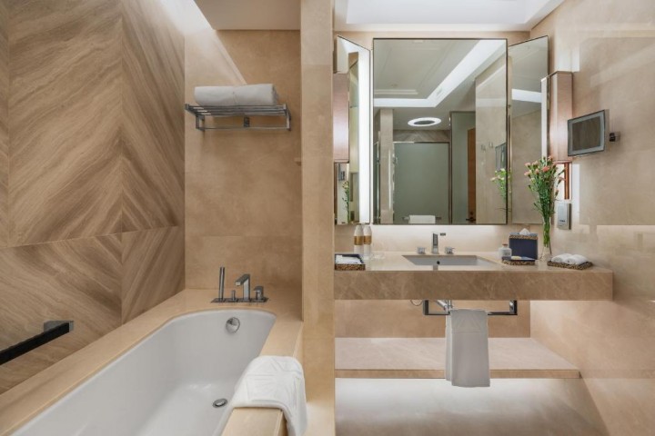 Luxury Suite Room In Palm Jumeirah By Luxury Bookings 4 Luxury Bookings
