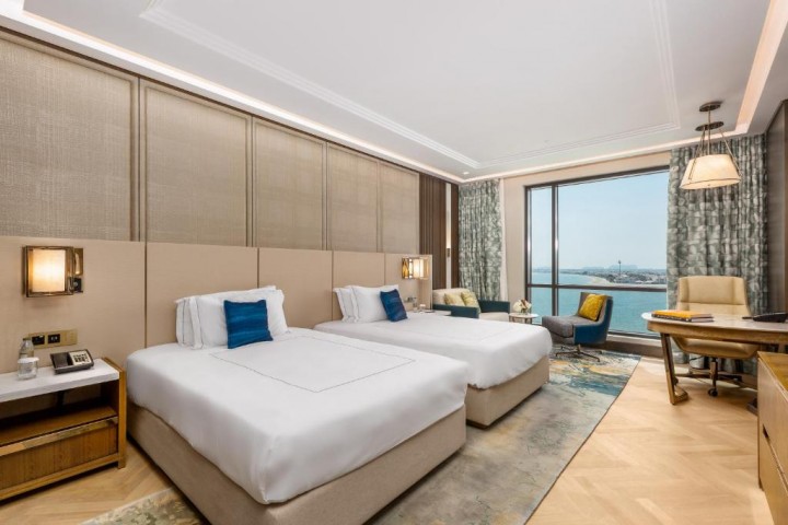 Presidential Suite Four bedroom Sea View In Palm Jumeirah By Luxury Bookings 7 Luxury Bookings