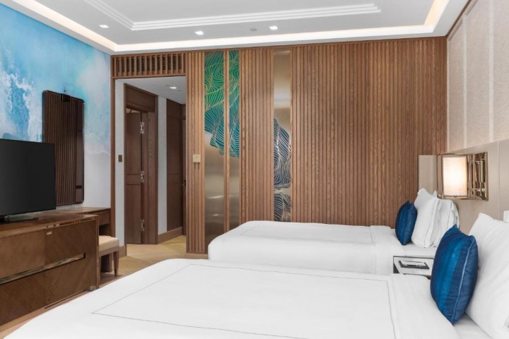 Presidential Suite Four bedroom Sea View In Palm Jumeirah By Luxury Bookings 13 Luxury Bookings
