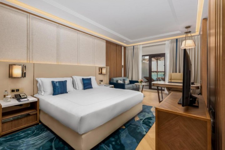 Presidential Suite Four bedroom Sea View In Palm Jumeirah By Luxury Bookings 20 Luxury Bookings