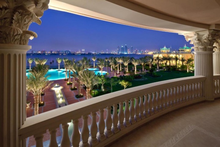 Two Bedroom Family Apartment With Private Pool In Palm Jumeirah By Luxury Bookings 3 Luxury Bookings