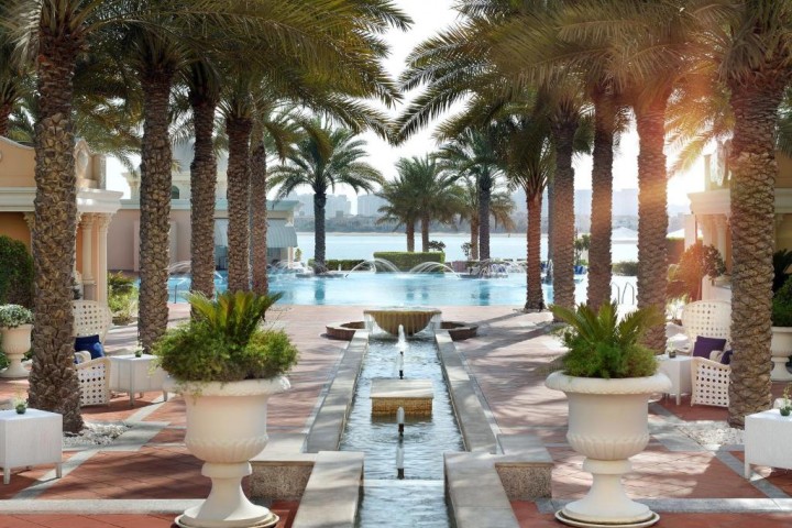 Three Bedroom Family Apartment In Palm Jumeirah By Luxury Bookings 12 Luxury Bookings