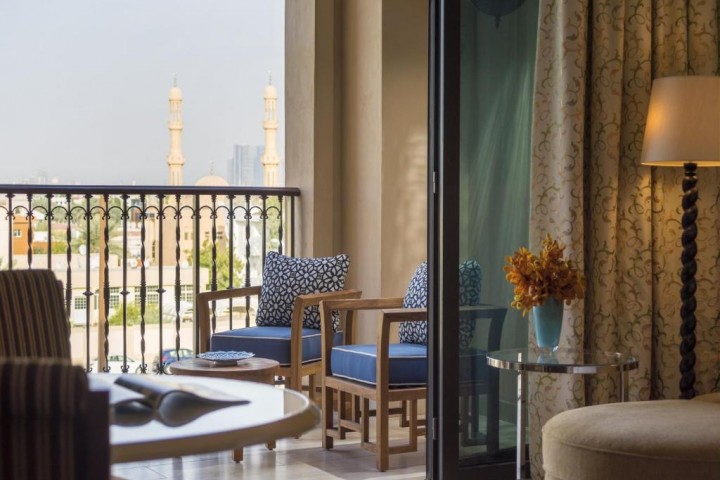 Ultra luxury Deluxe Room In Jumeirah Resort By Luxury Bookings 2 Luxury Bookings