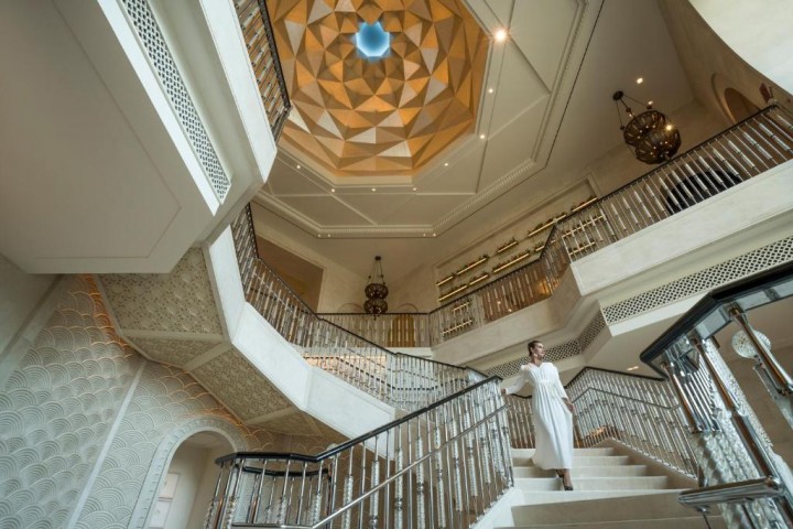 Ultra luxury Deluxe Room In Jumeirah Resort By Luxury Bookings 17 Luxury Bookings