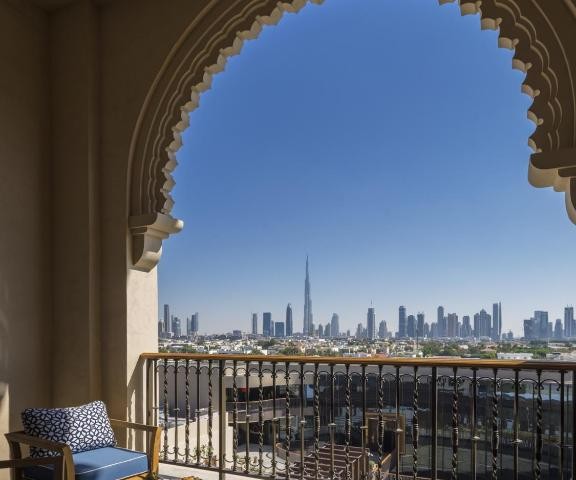 Ultra luxury Skyline Suite In Jumeirah Resort By Luxury Bookings 2 Luxury Bookings