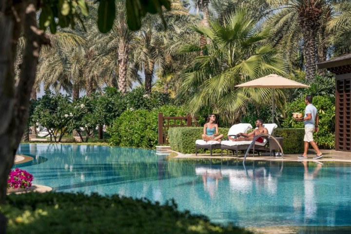 Ultra luxury Skyline Suite In Jumeirah Resort By Luxury Bookings 14 Luxury Bookings