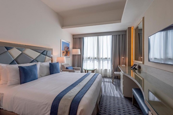 Premium King Suite Near Football Academy By Luxury Bookings 1 Luxury Bookings