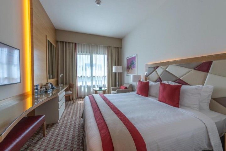 Premium King Suite Near Football Academy By Luxury Bookings 9 Luxury Bookings