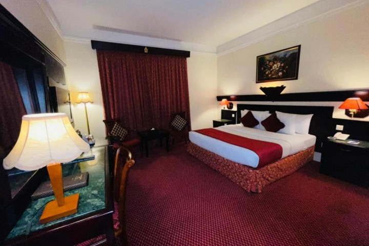 Standard Room Near Salah Al Din Metro By Luxury Bookings 11 Luxury Bookings