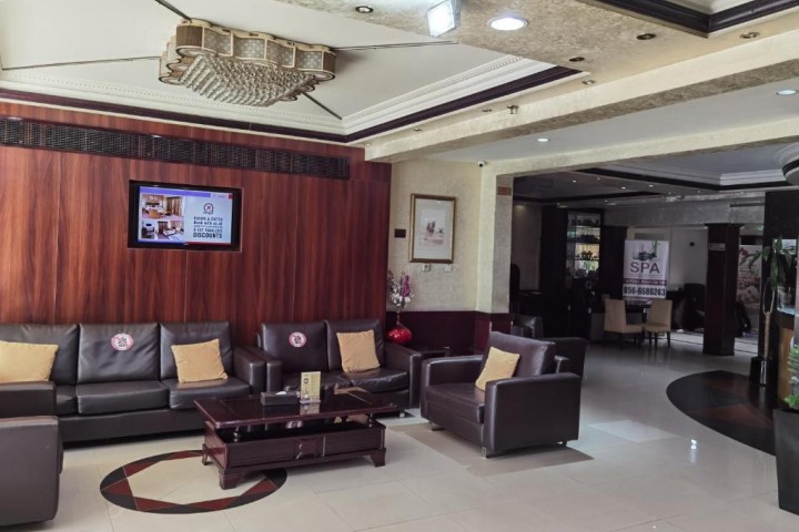 Standard Room Near Desi Junction By Luxury Bookings 15 Luxury Bookings