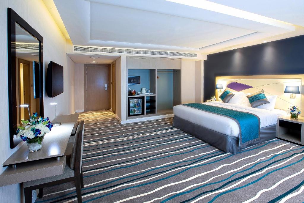 Junior Suite Near Al Rigga Metro By Luxury Bookings Luxury Bookings