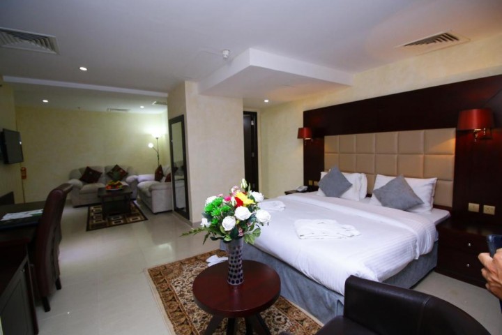 Deluxe Room Near Salah Al Din Metro By Luxury Bookings 10 Luxury Bookings