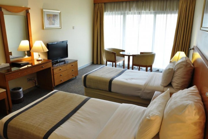 Standard Room Near Safeer Market By Luxury Bookings 15 Luxury Bookings