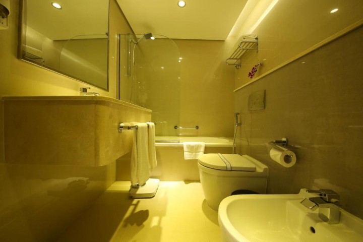 Standard Room Near Safeer Market By Luxury Bookings 18 Luxury Bookings