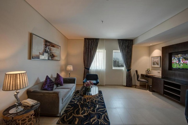 Executive Suite Near Mankhool Plaza By Luxury Bookings 11 Luxury Bookings