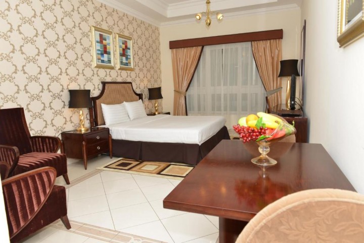 Studio Apartment Near Mamzar Centre Mall By Luxury Bookings 2 Luxury Bookings