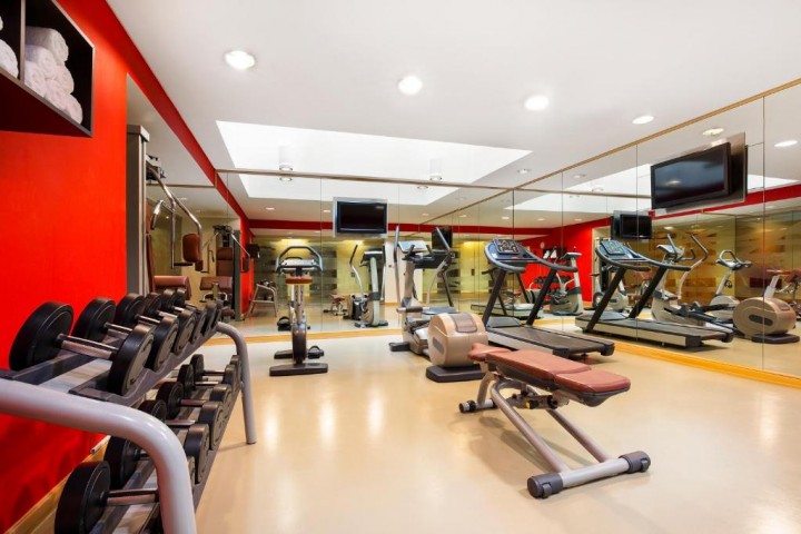 Standard Room Near Westzone Supermarket Rigga By Luxury Bookings 15 Luxury Bookings