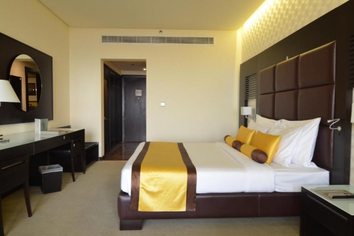 Classic Room Near Al Maya Super Market By Luxury Bookings 10 Luxury Bookings