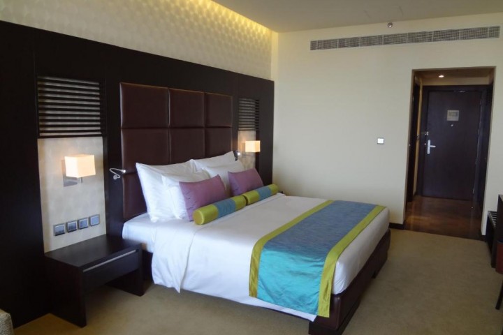 Classic Room Near Al Maya Super Market By Luxury Bookings 16 Luxury Bookings