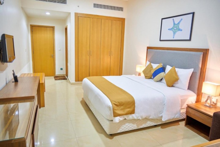 Deluxe Room Near Grand Barsha By Luxury Bookings AB 2 Luxury Bookings