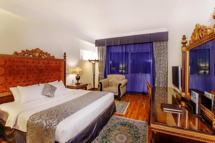 Premium One Bedroom Suite Near Dockland By Luxury Bookings 8 Luxury Bookings