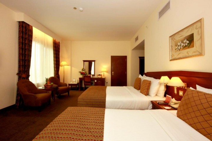 King Suite Near Ghubaiba Building By Luxury Bookings 6 Luxury Bookings