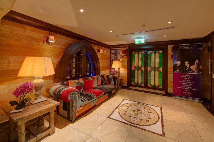 Superior Room Near Meena Bazar By Luxury Bookings 10 Luxury Bookings