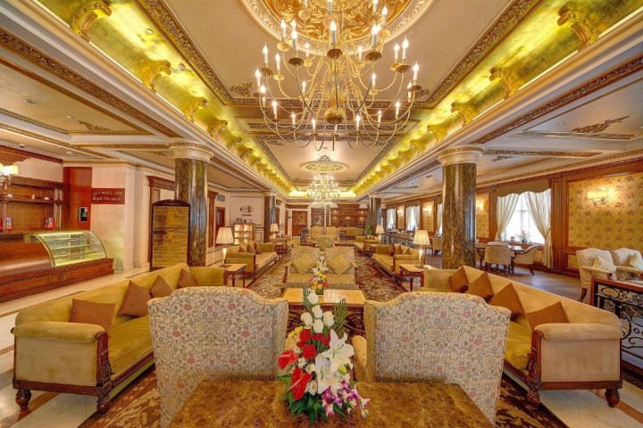 Superior Room Near Meena Bazar By Luxury Bookings 18 Luxury Bookings