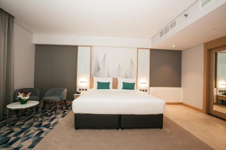 Executive Suite Near United Broadcast By Luxury Bookings 0 Luxury Bookings