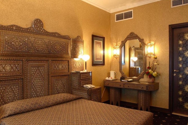 Deluxe Room Near Galadari Building By Luxury Bookings 20 Luxury Bookings