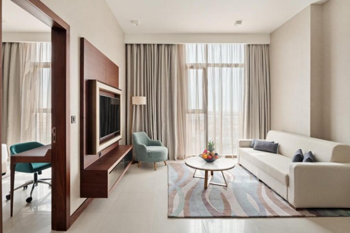One Bedroom Suite Near Makhtoom Airport By Luxury Bookings 5 Luxury Bookings