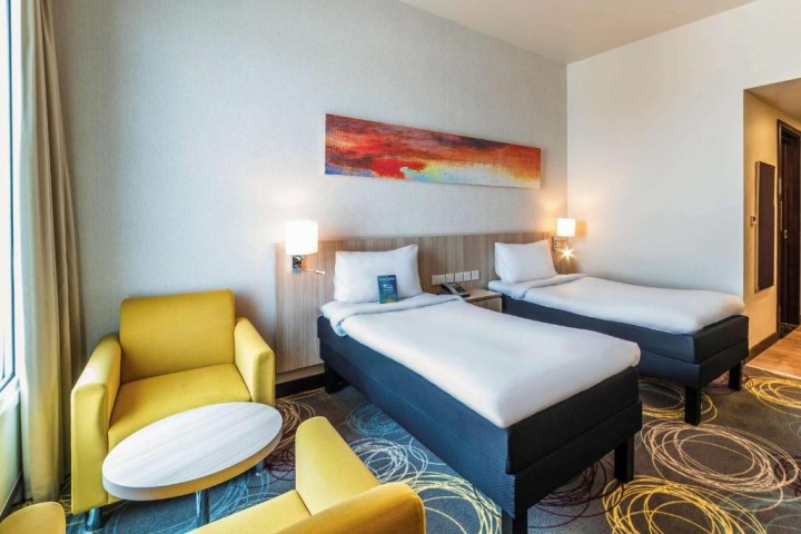 Standard Room Near Dragon Mart By Luxury Bookings 15 Luxury Bookings