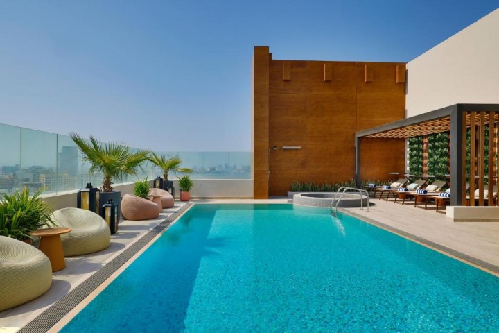 One Bedroom Suite Near Culture Village By Luxury Bookings 19 Luxury Bookings