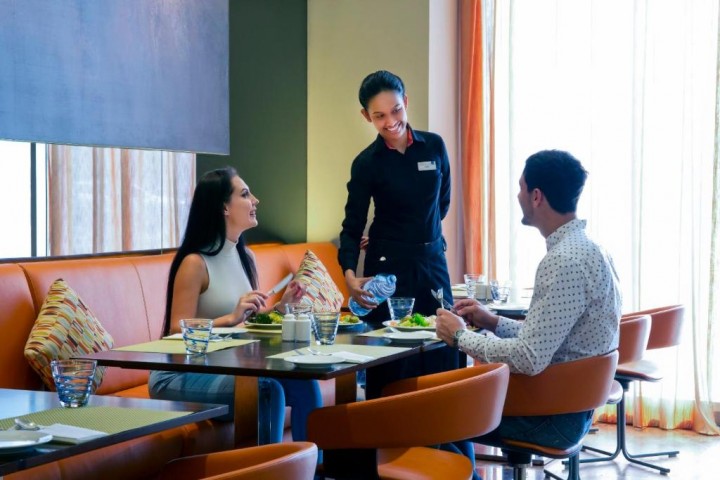Classic Room Near Mall Of Emirates By Luxury Bookings 13 Luxury Bookings