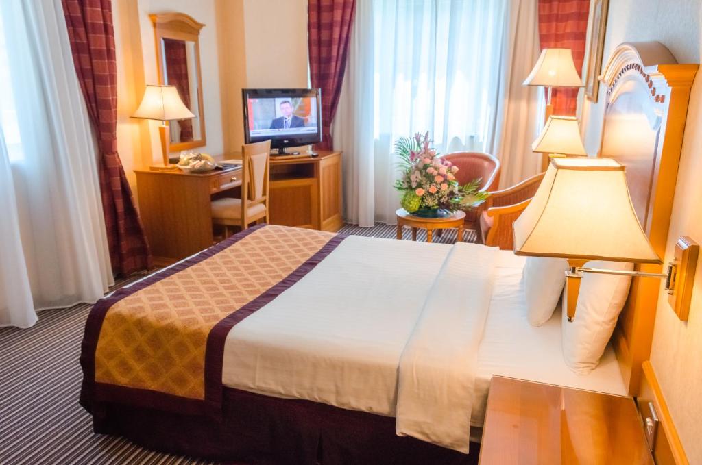 Premium Room Near Al Rigga Metro By Luxury Bookings Luxury Bookings