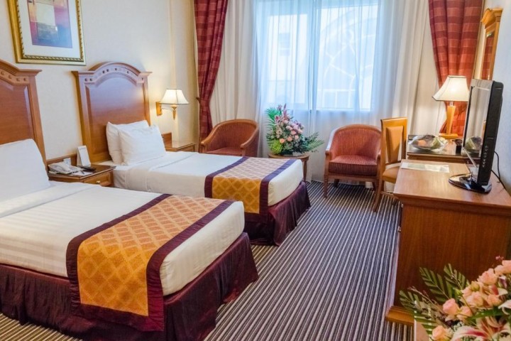 Suite Room Near Al Rigga Metro By Luxury Bookings 8 Luxury Bookings