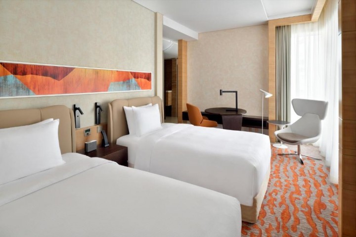 Standard King Room Near Marina Mall By Luxury Bookings 21 Luxury Bookings