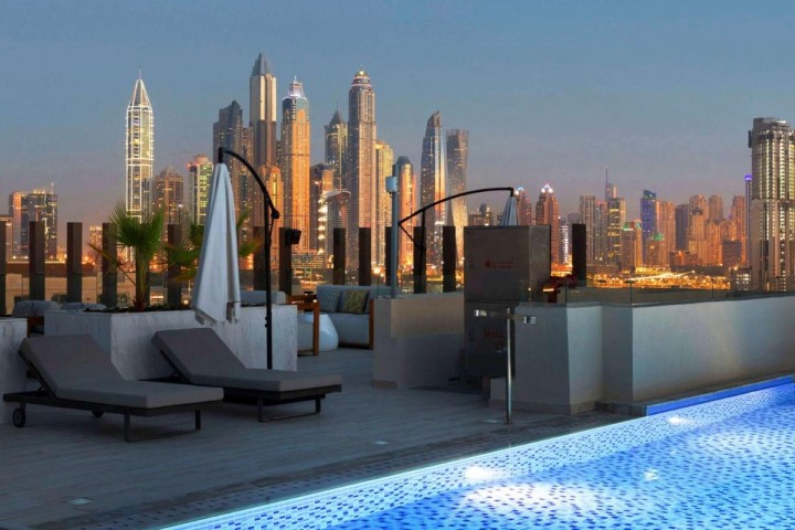 One Bedroom Apartment In Palm Jumeirah By Luxury Bookings AC 12 Luxury Bookings