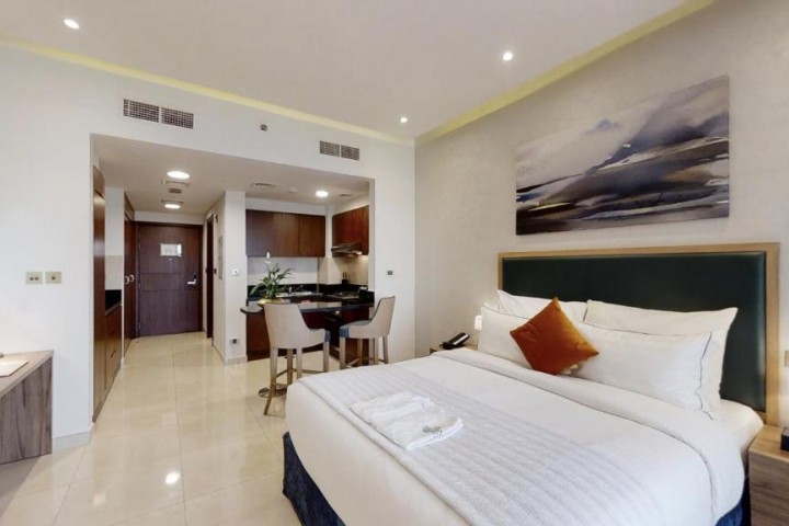 Studio Apartment near Al Jaddaf Metro By Luxury Bookings AC 9 Luxury Bookings