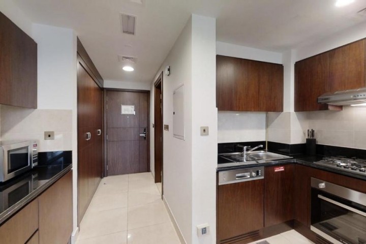 Studio Apartment near Al Jaddaf Metro By Luxury Bookings AC 10 Luxury Bookings