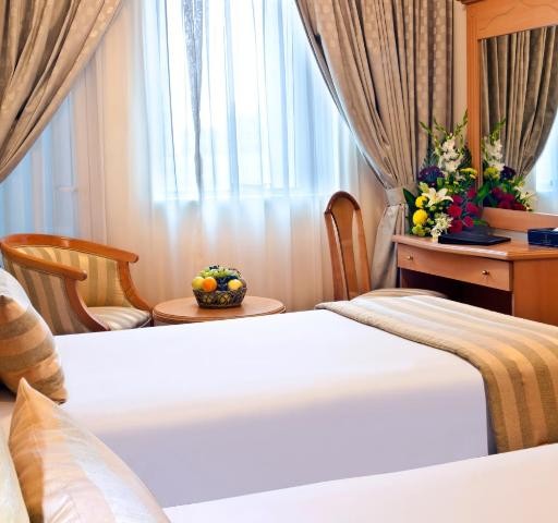 Classic Room Near Baniyas Metro By Luxury Bookings 2 Luxury Bookings