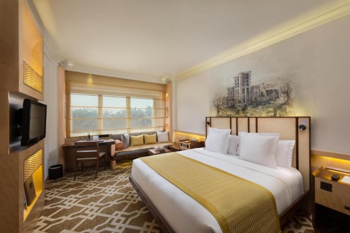 Standard Room Near Burjuman Metro By Luxury Bookings 8 Luxury Bookings